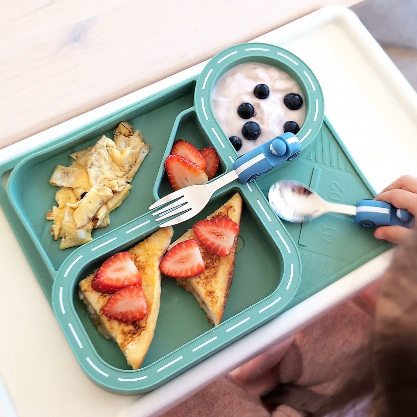 Children's Dinnerware Set - Sage Green Racetrack